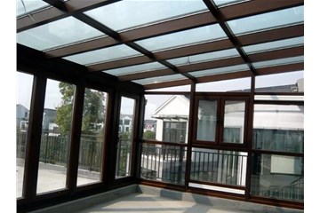 威海陽(yáng)光房在設(shè)計(jì)、施工中需要注意的細(xì)節(jié)